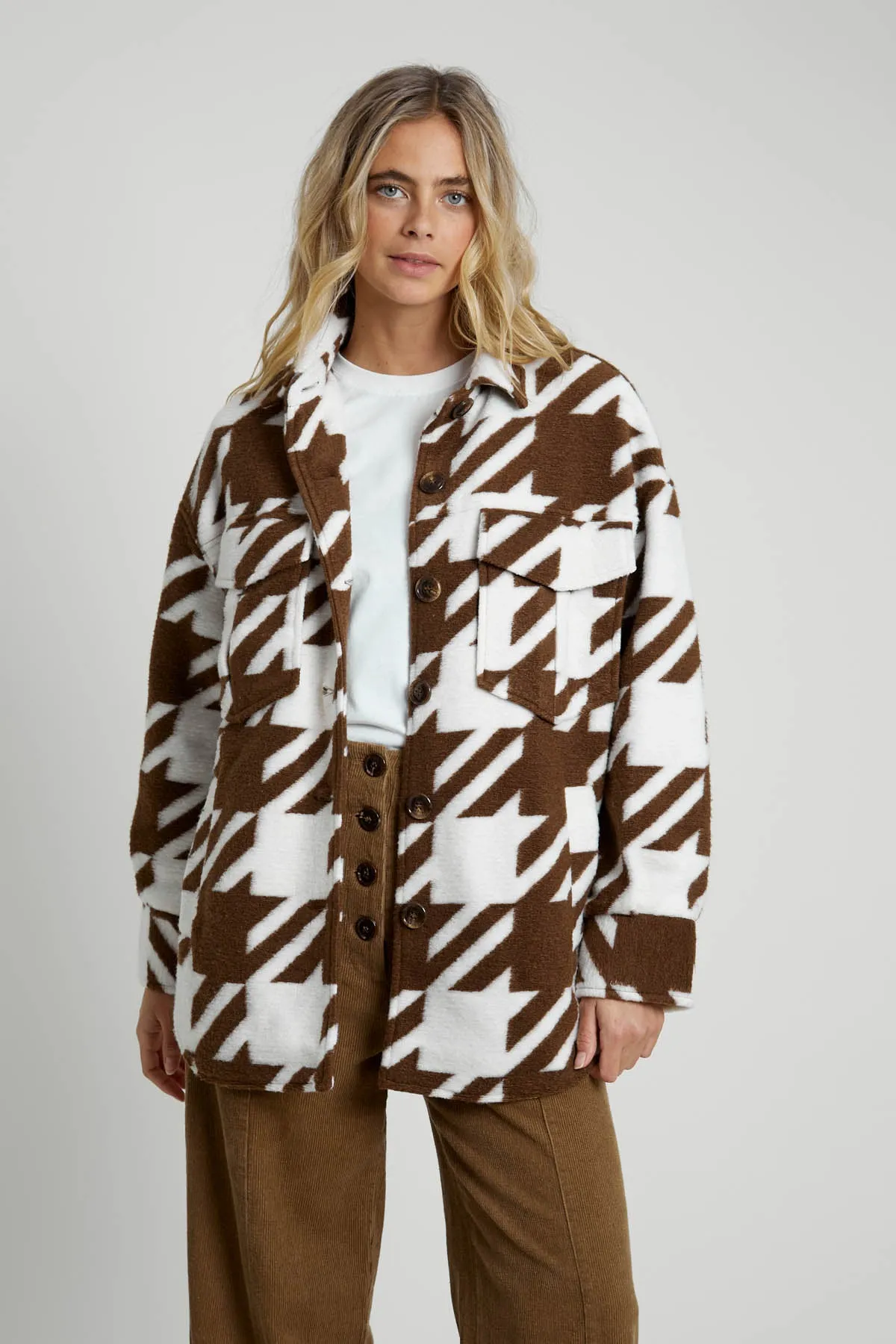 JERROD JACQUARD HOUNDSTOOTH SHACKET - CREAM