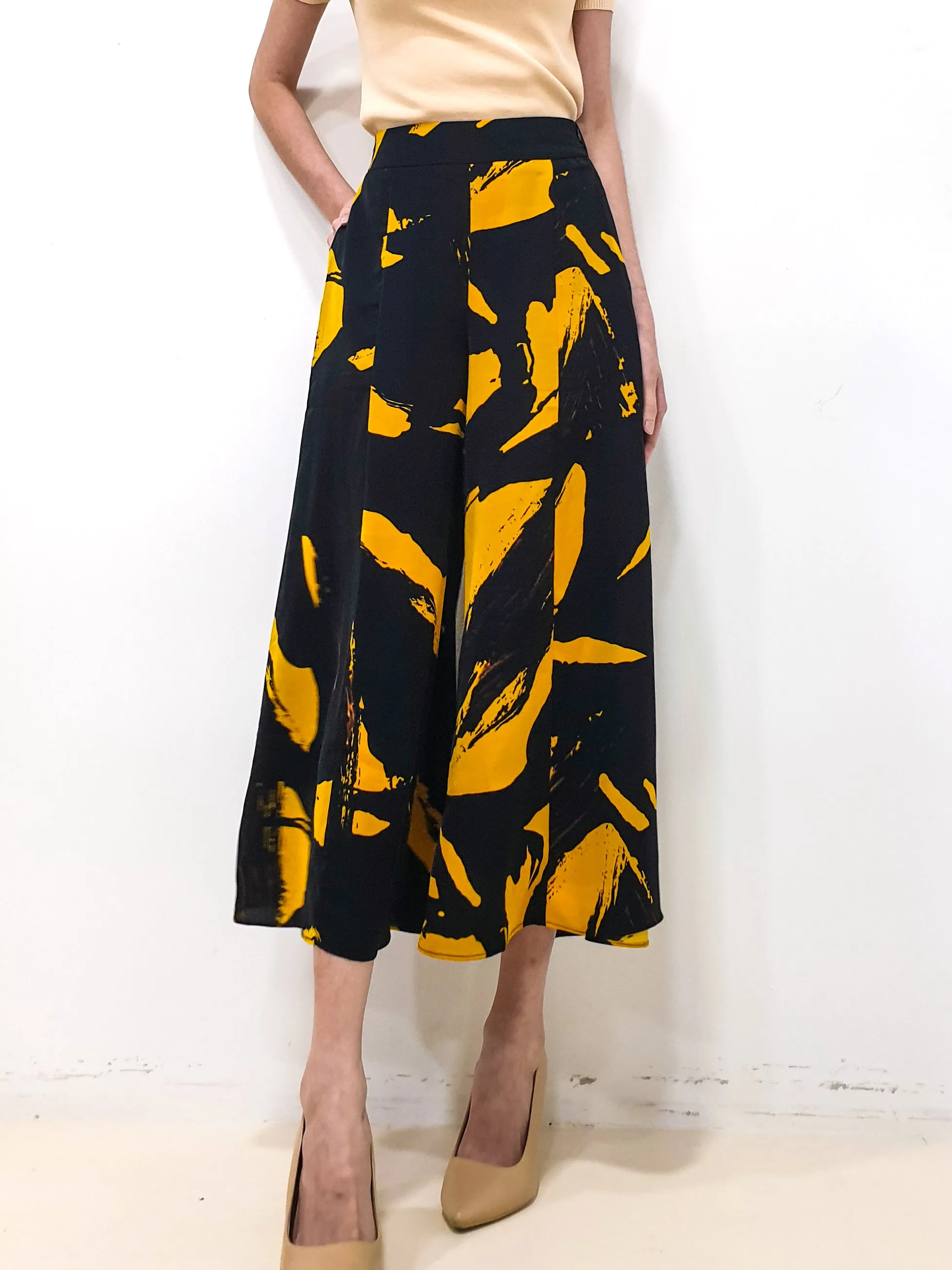 MADEBYFER Print Flare Leg Pants - Yellow